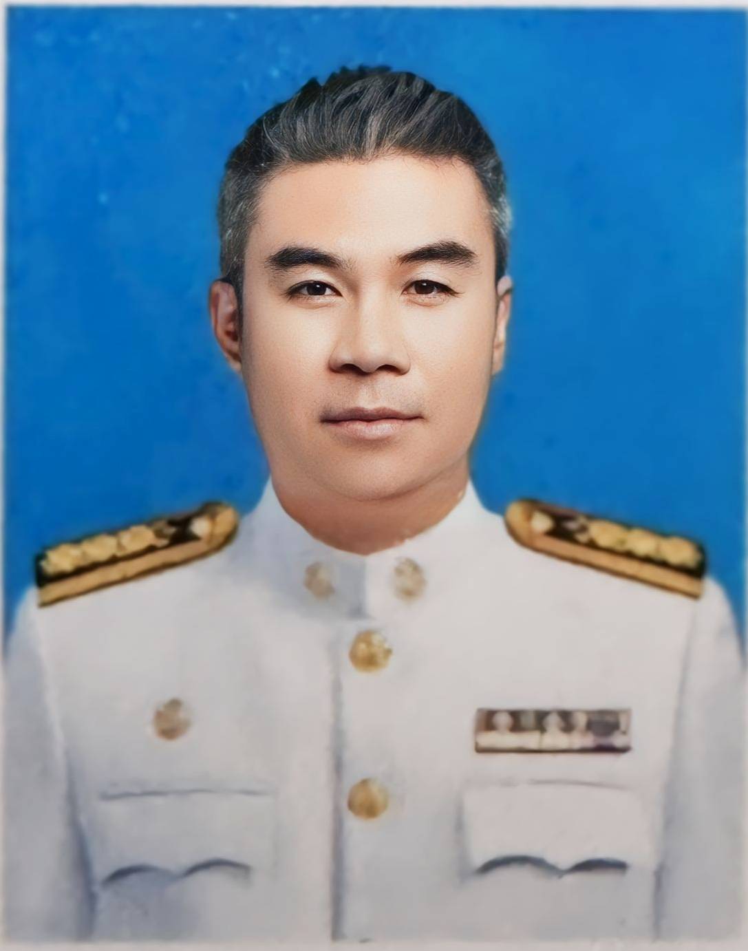 นายทศพล ปันมูล